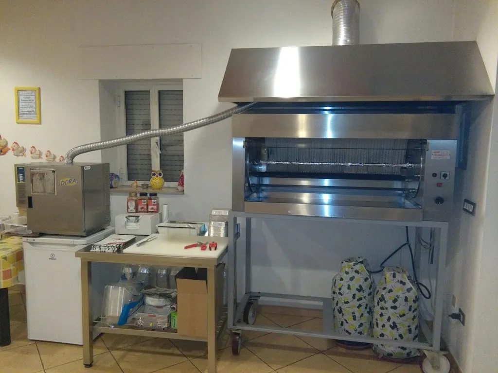 POLLERIA il GIRARROSTO restaurant in Carovigno