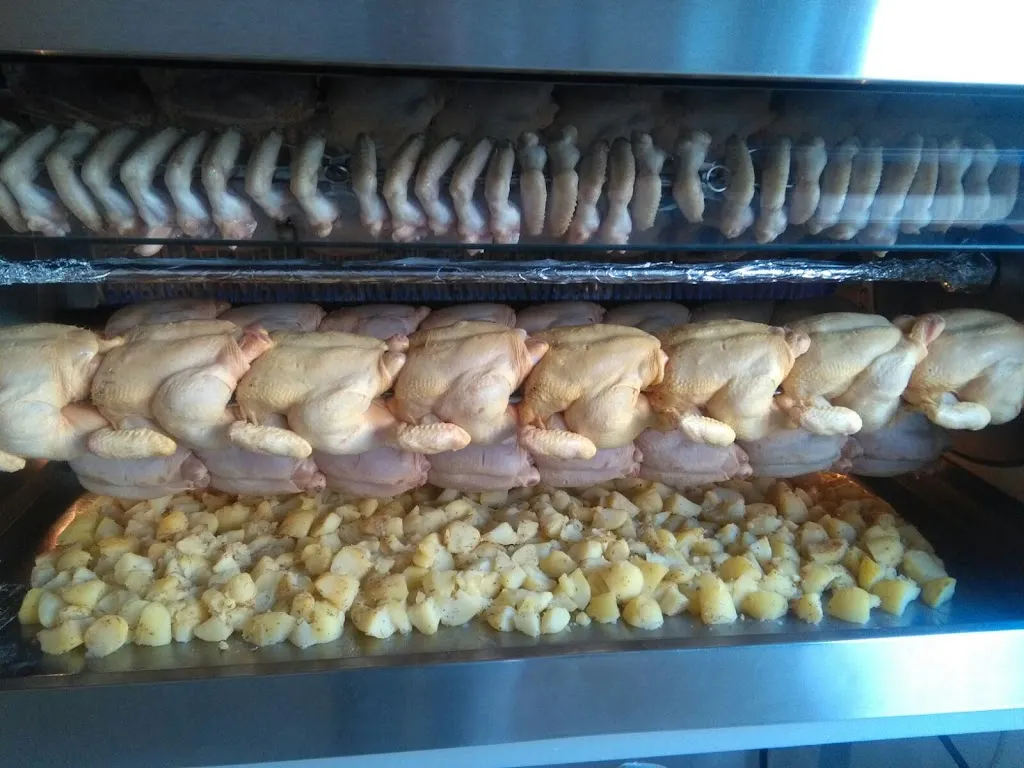 POLLERIA il GIRARROSTO_Carovigno_slider_image_3