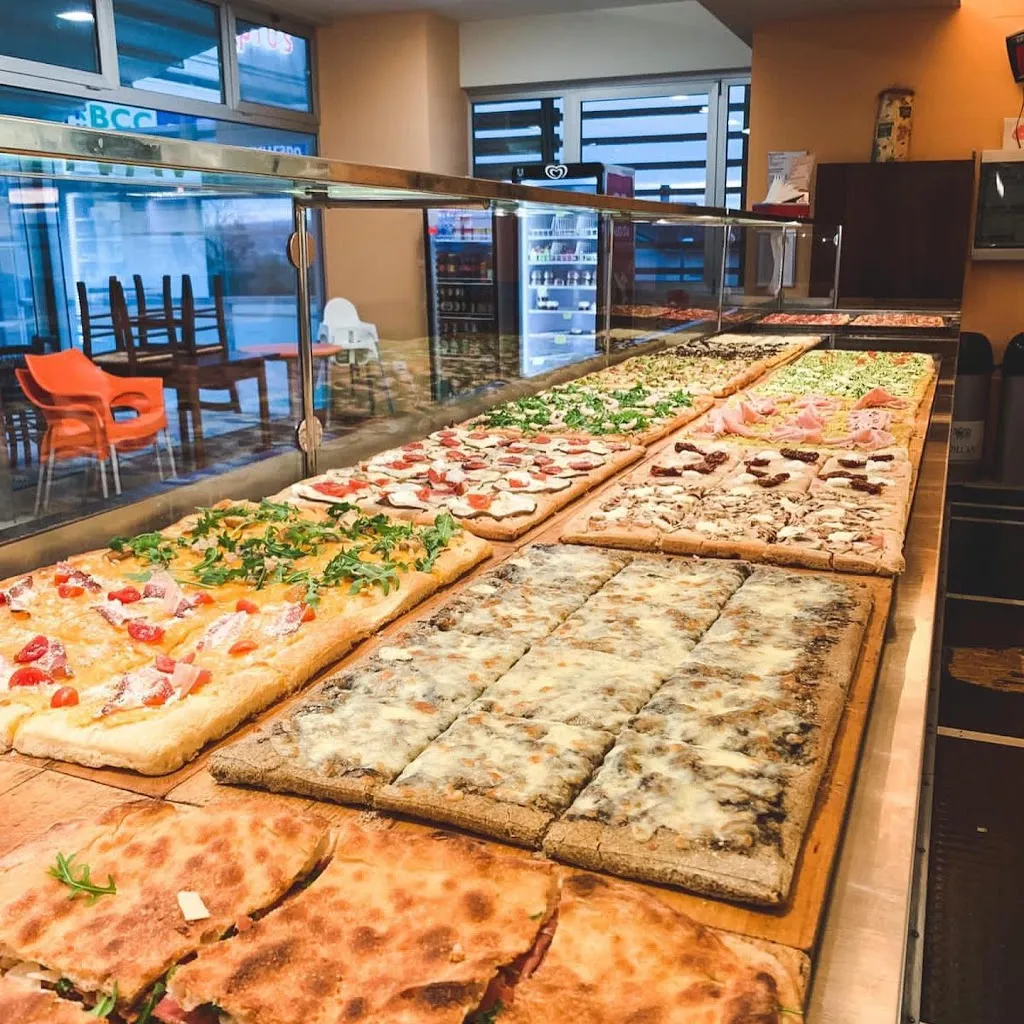 Profumo Di Pizza Di Perini Alice & C. snc_Castelfidardo_slider_image_2