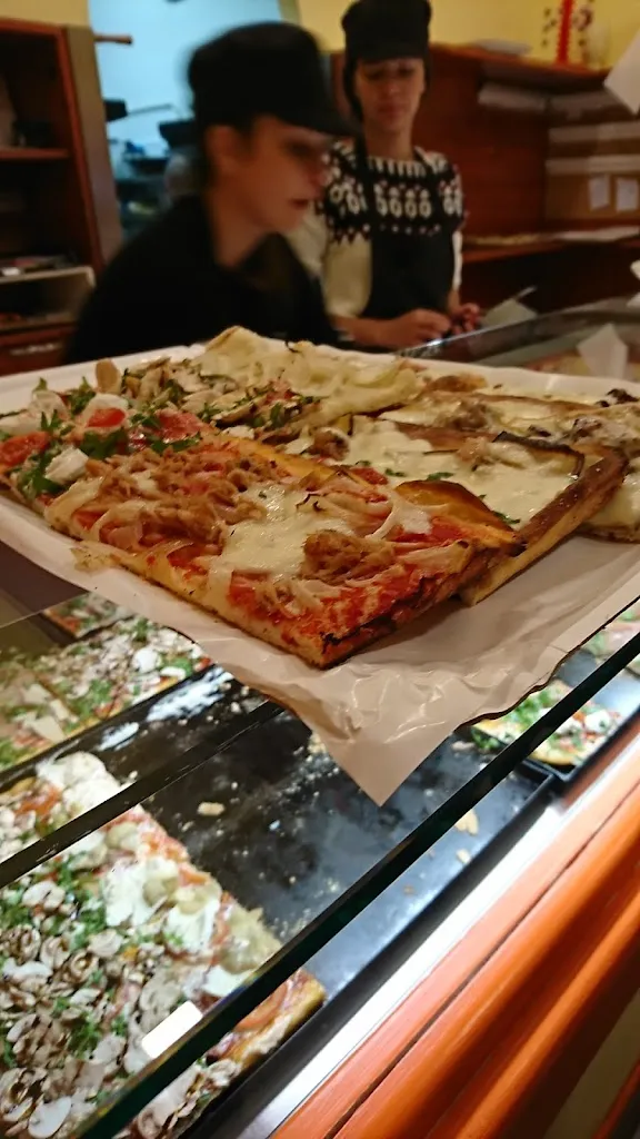 Menu_Pizza Più_Castelfidardo_image_1