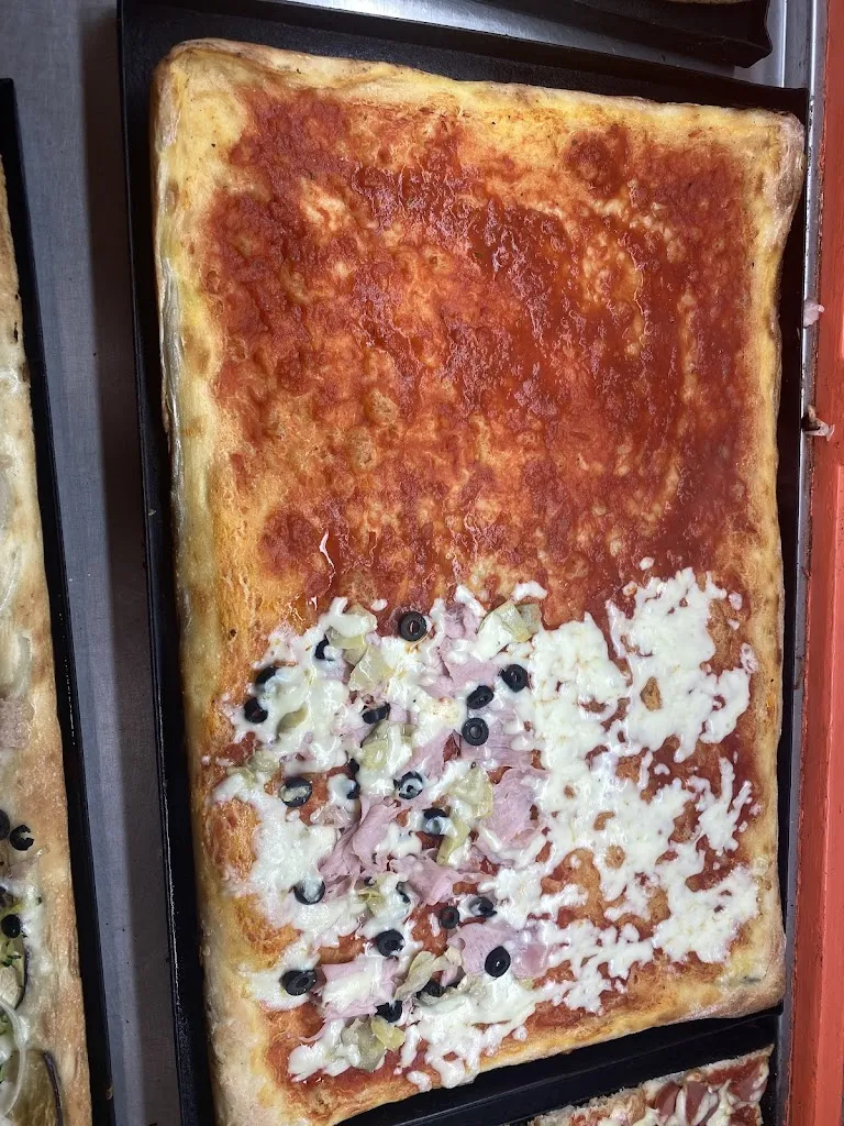 Menu_Pizza Più_Castelfidardo_image_6