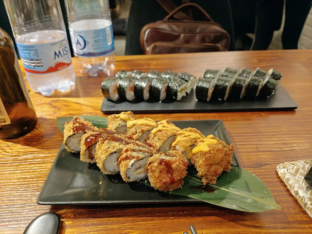 Ristorante Sushiando_Centobuchi_slider_image_2