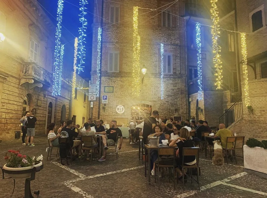 Enoteca 23_Centobuchi_slider_image_2