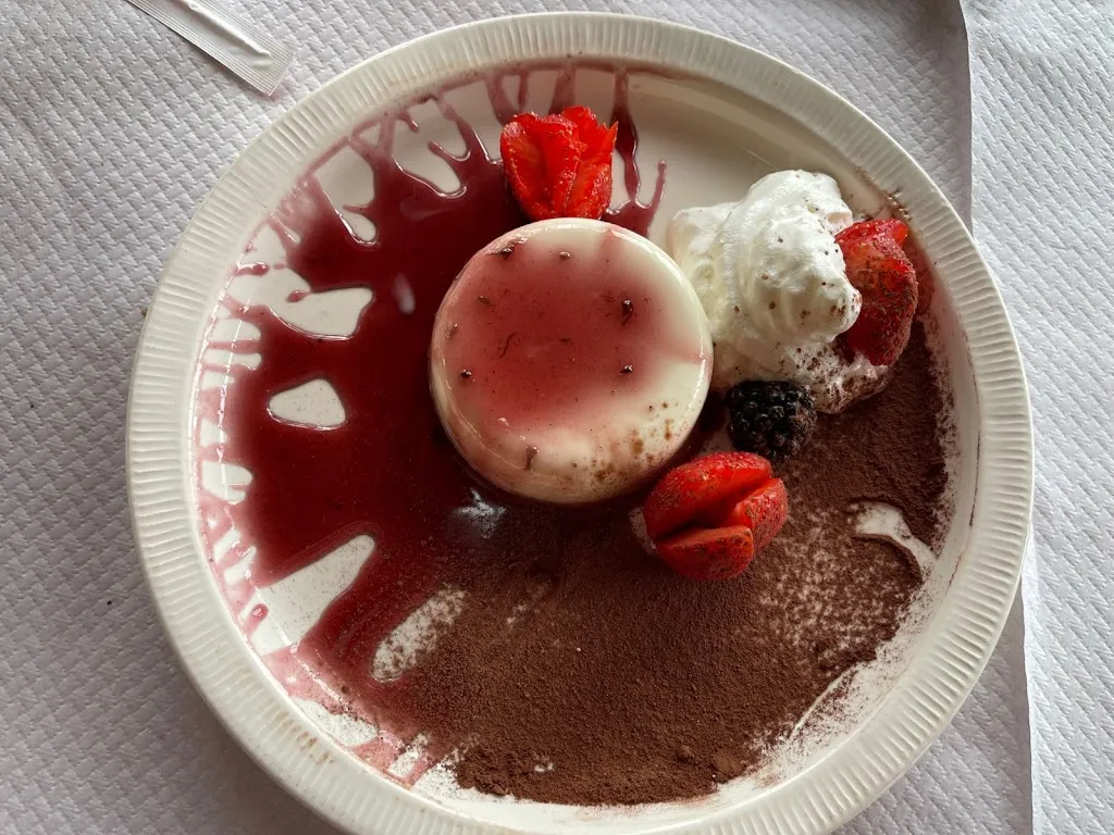 Nazanin_Vecchia Fonte_Colbordolo_review