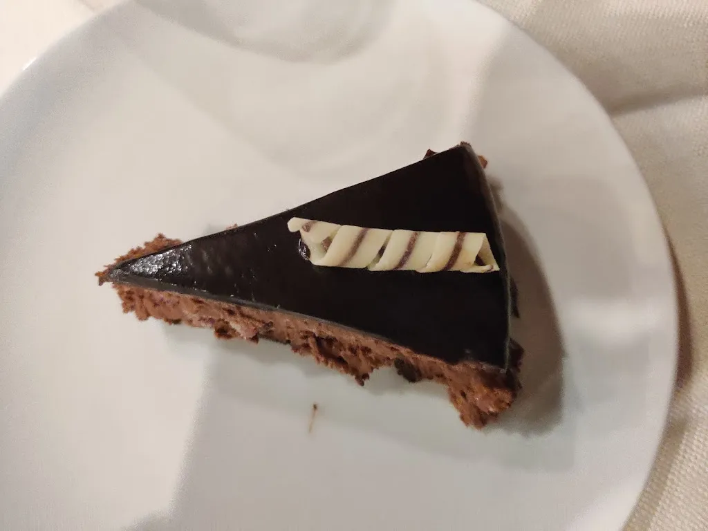 Lukas Verhoeven_Ristorante Urbino Dei Laghi - Tenuta Santi Giacomo e Filippo_Colbordolo_review