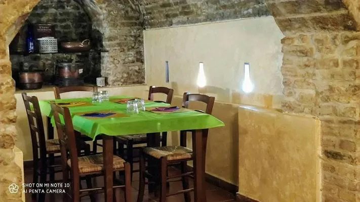 Osteria Conte De Vico restaurant in Civitanova Alta