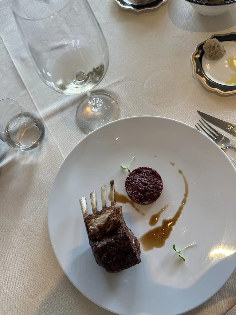 shweta bhosale_Ristorante Enoteca Casale del Chienti_Civitanova Alta_review
