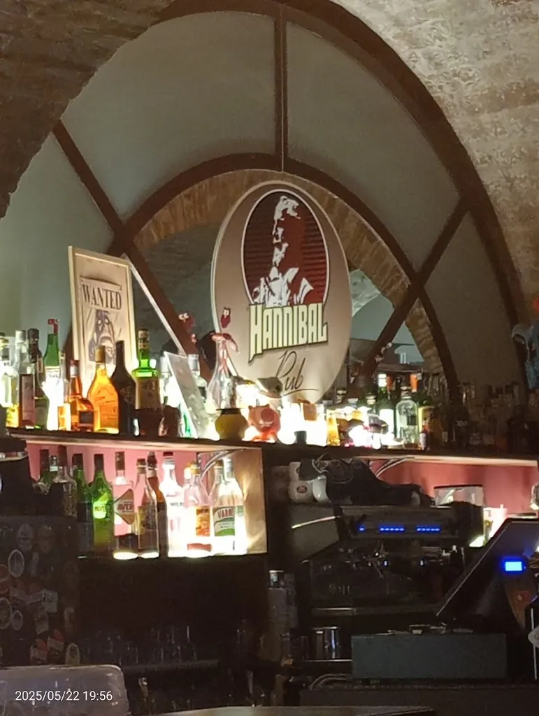 HANNIBAL PUB_Civitanova Alta_slider_image_3