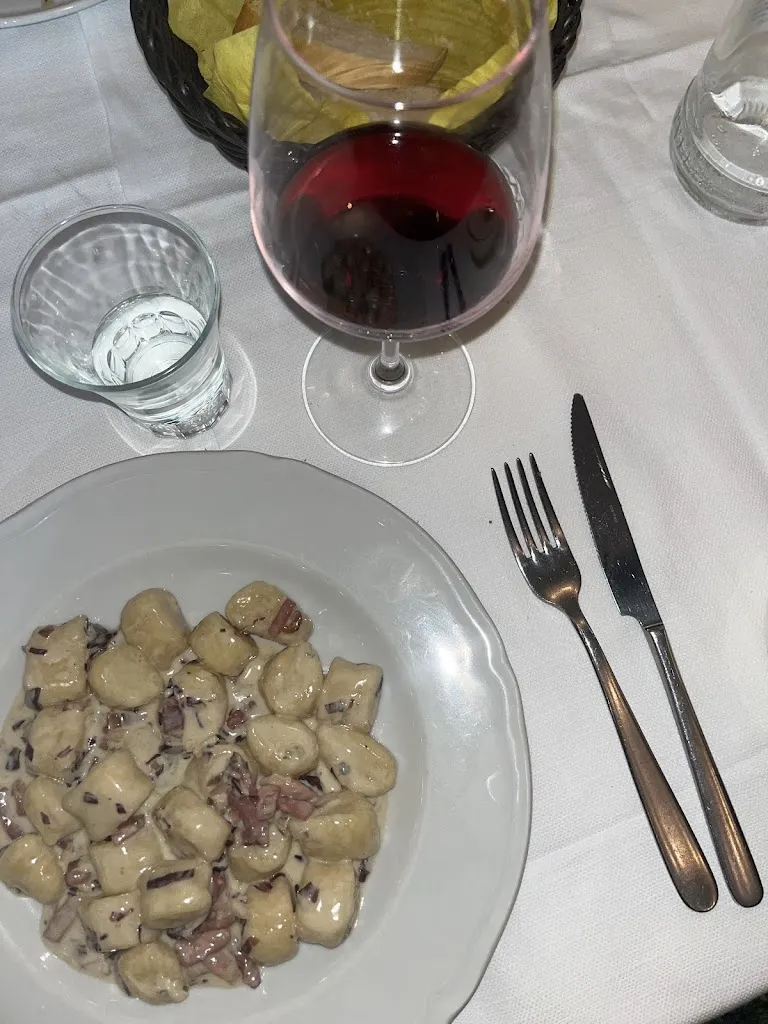 mary_Osteria la Staffa_Civitanova Alta_review