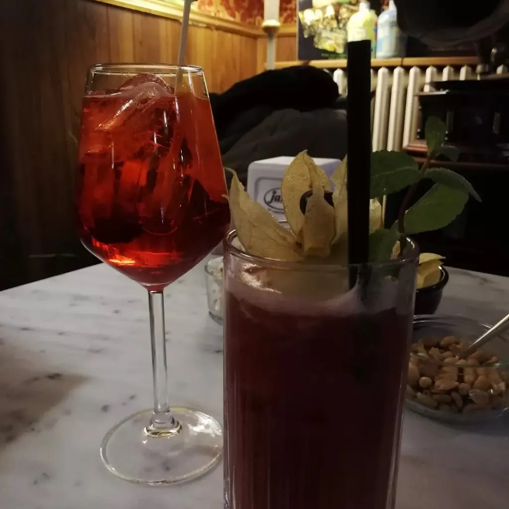 Caffè del Teatro Cerolini_Civitanova Alta_slider_image_2