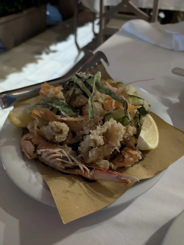 Davide Nardoni_Stella Marina_Civitanova Alta_review