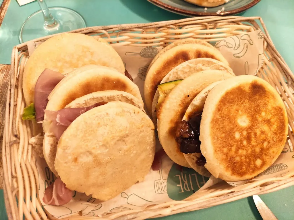 Mille Lire Tigelleria_Civitanova Marche_slider_image_3