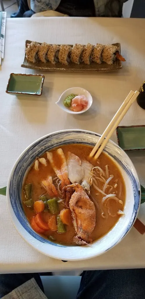 Chris H_Maylea Sushi & Bento_Civitanova Marche_review