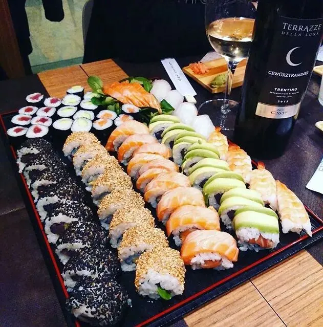 Maylea Sushi & Bento_Civitanova Marche_slider_image_3