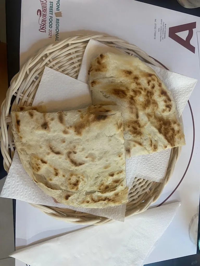 paola arcid_Cresceria B.A.C._Civitanova Marche_review