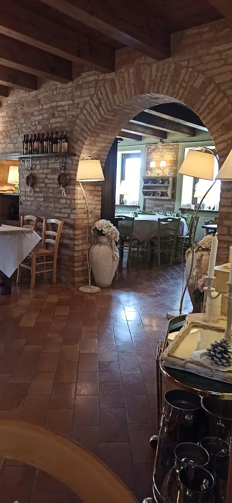 Enz A_Centro rurale di ristoro e degustazione 