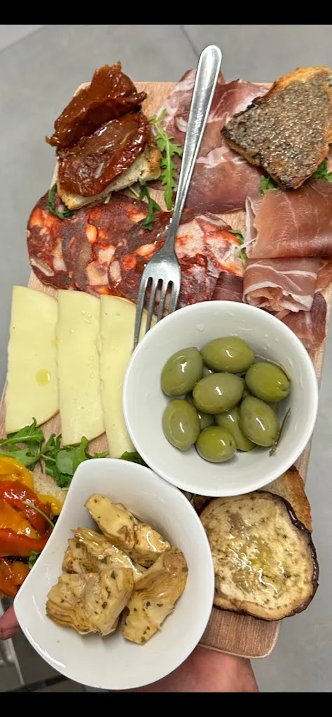 Menu_I Torres Bistrot_Carpineto Sinello_image_1