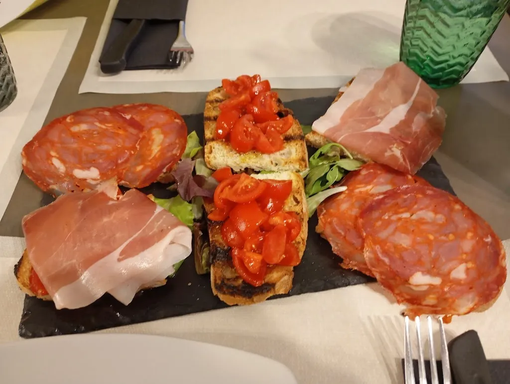 I Torres Bistrot_Carpineto Sinello_slider_image_3