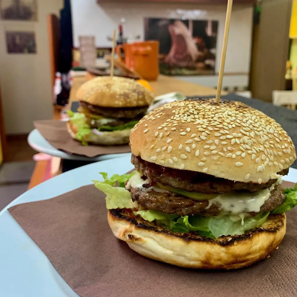 Ado's Grillhouse_Colli del Tronto_slider_image_2