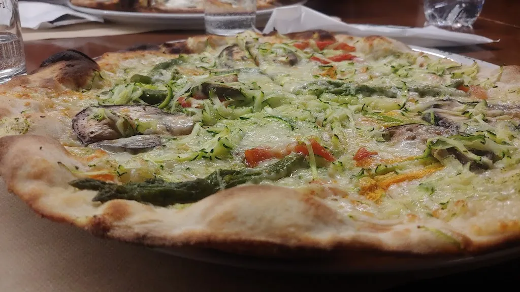 Giuseppe Califano_Pizzeria Saturnia_Colli del Tronto_review