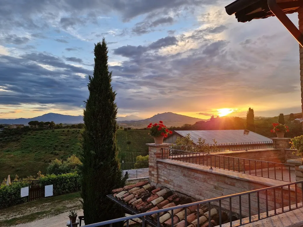 Marta J._Farmhouse Alla Solagna_Colli del Tronto_review