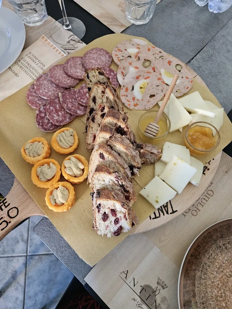 Monia Passarini_Caffè 5.0_Colmurano_review