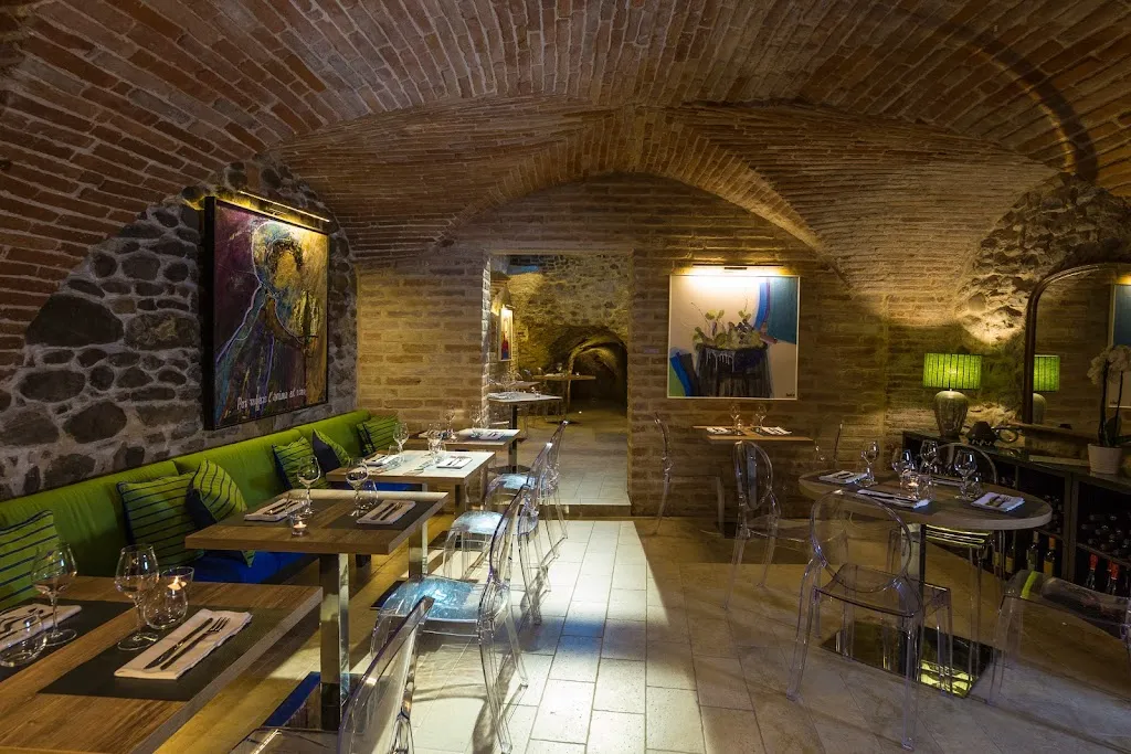 Sotto - Cucina, vino e pizza restaurant in Comunanza