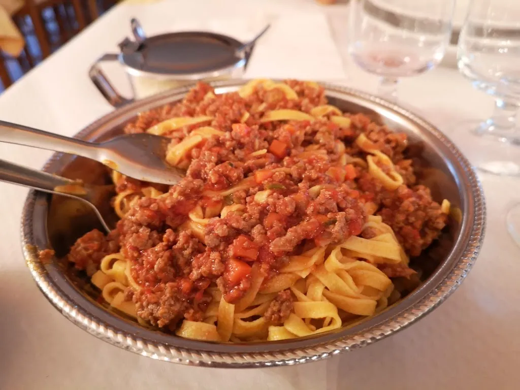 Albergo Ristorante Elvira_Cossignano_slider_image_2