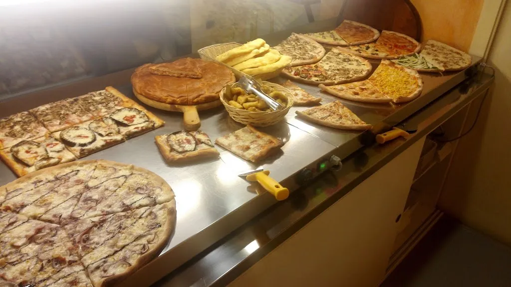 Menu_Pizzeria Del Borgo di Albertini Romina_Cossignano_image_6