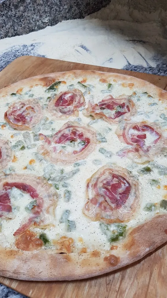 Menu_Pizzeria Del Borgo di Albertini Romina_Cossignano_image_9