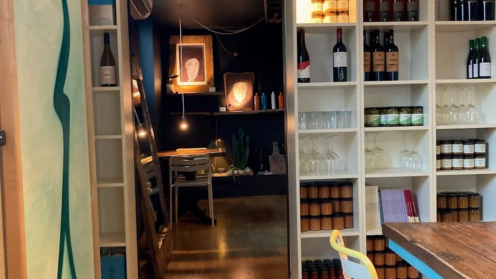 Giardini 36 restaurant in Casalini