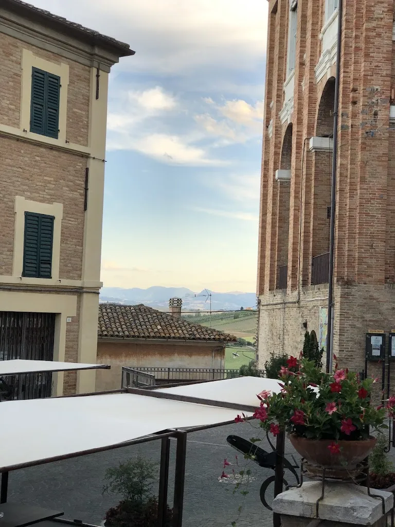 Per Timelin_Pizza House_Corinaldo_review