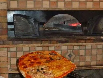 La Pizzicosa restaurant in Corridonia