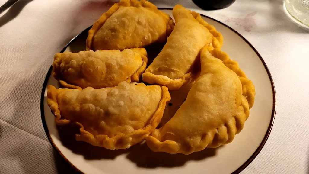 HOME RESTAURANT Mangêm’àcchése_Casalini_slider_image_3