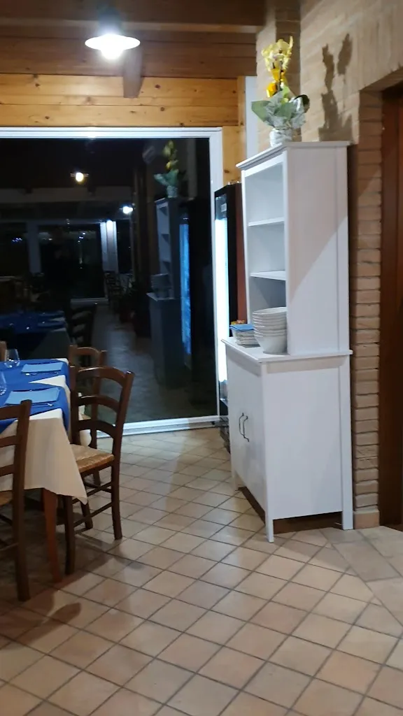 Cruiser Cafè & Restaurant_Cuccurano_slider_image_2