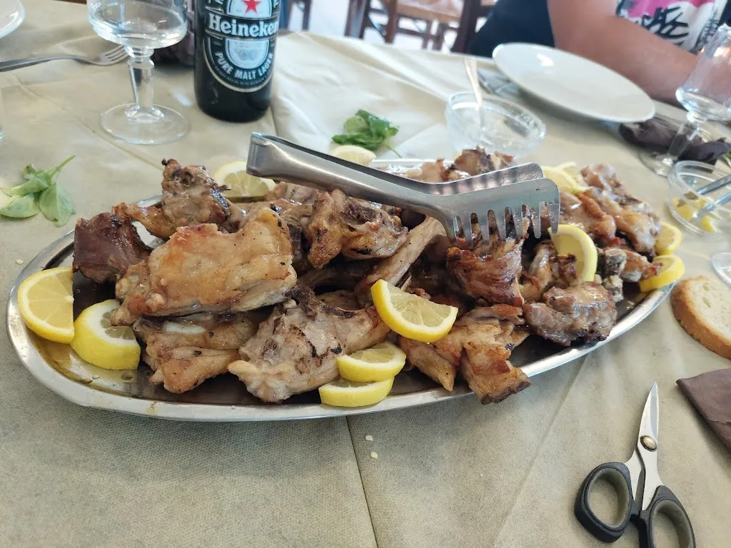 Bar Ristorante West restaurant in Carpineto Sinello