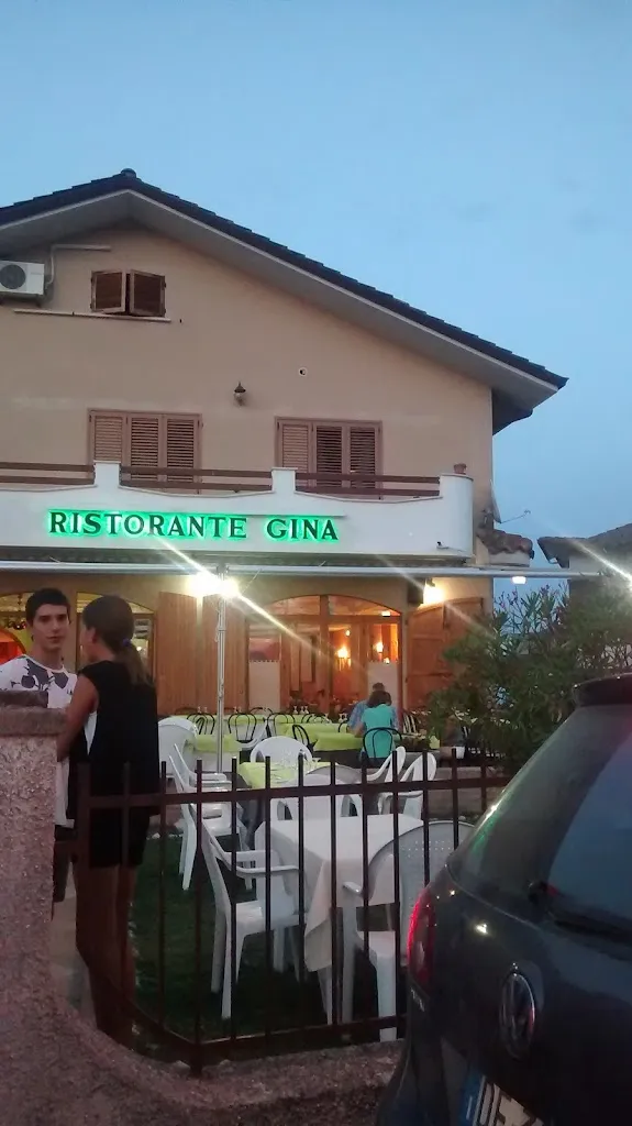 Beattie Jenkinson Chamberlain_Ristorante Pizzeria Gina_Cupramontana_review