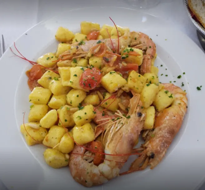 Ristorante Pizzeria Gina_Cupramontana_slider_image_3