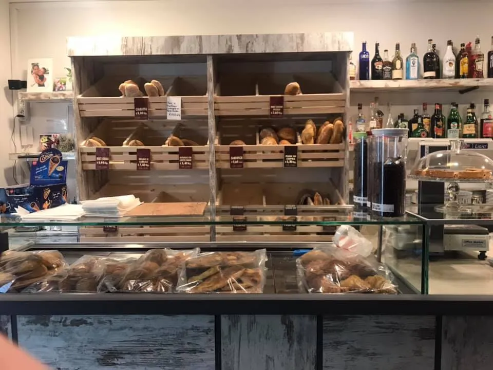 Bar Pasticceria Panetteria Mille Molliche restaurant in Cupramontana