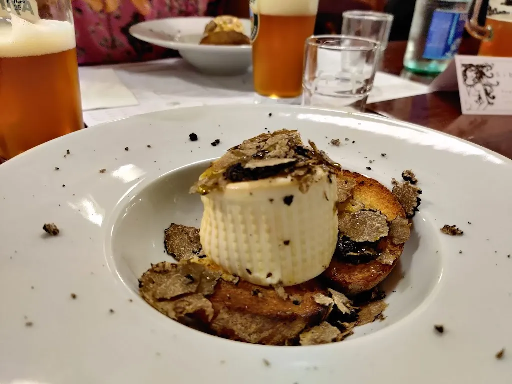 Pizzeria Sibylla Di Pieroni &C._Esanatoglia_slider_image_3