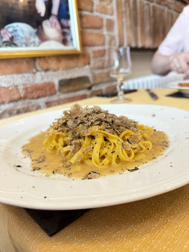 Julia Kiwa_Taverna Da Ivo_Fabriano_review