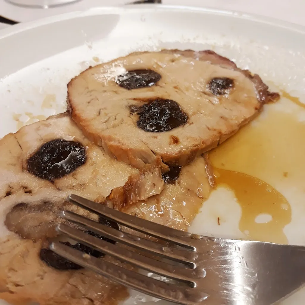 Kelda Wallis_Albergo Ristorante Delle Loggette_Falerone_review