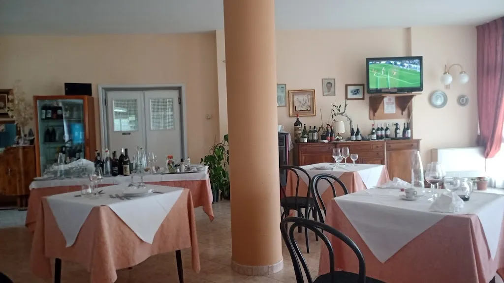 Albergo Ristorante Delle Loggette_Falerone_slider_image_1