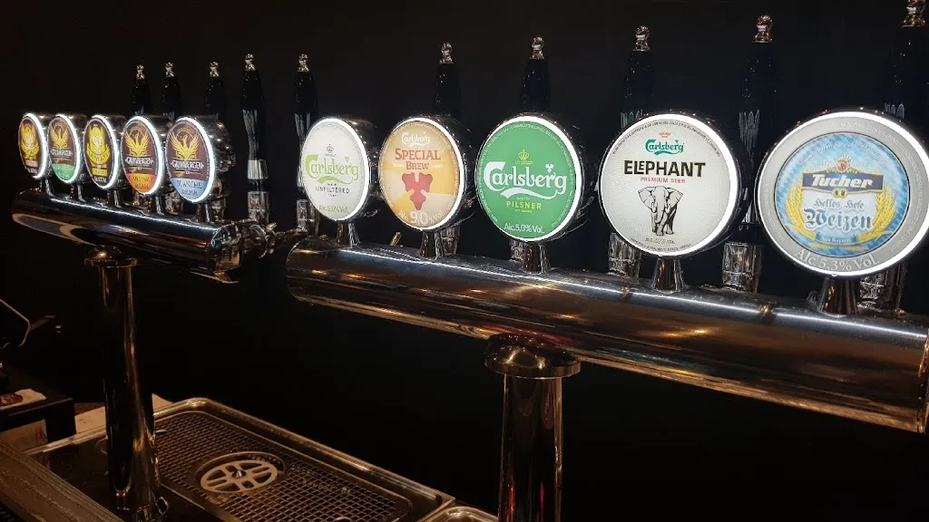 New Dream Pub Birreria_Falerone_slider_image_2