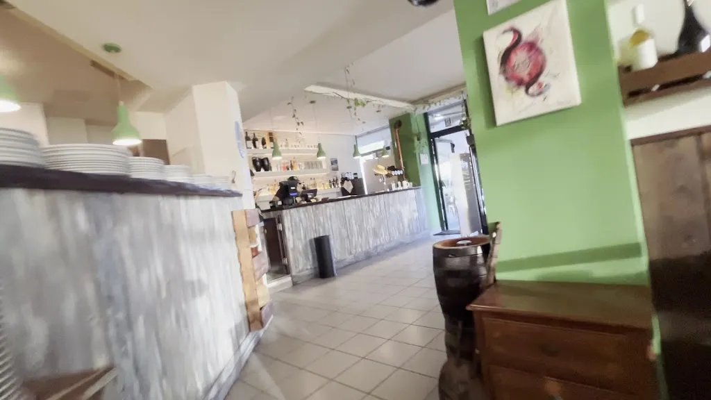 Vincent van Baarle_TRINKEN PIZZA & CO._Falerone_review