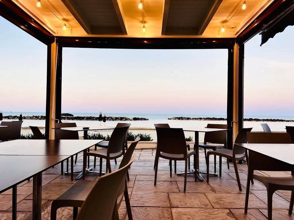 Chalet Ba Beach_Cupra Marittima_slider_image_1