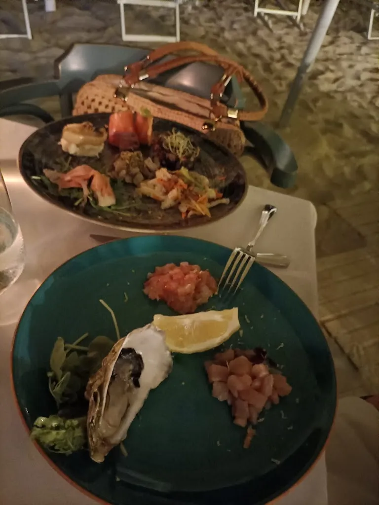 maurizio “Cippalippa” giavazzi_Chalet La Riva_Cupra Marittima_review