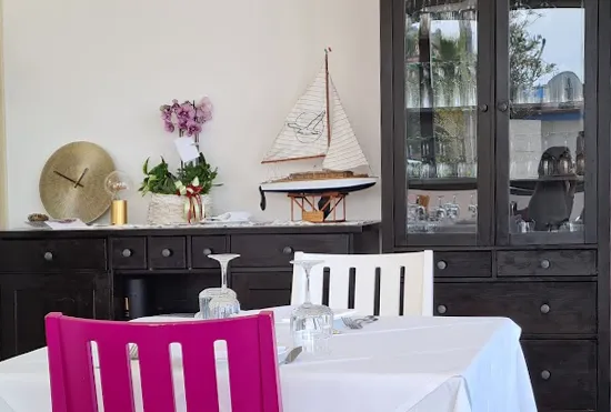 Sole & Mare - Ristorante-Bar-Chalet restaurant in Cupra Marittima