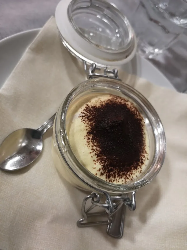 Nanik Muin_Chalet Alta Marea_Cupra Marittima_review