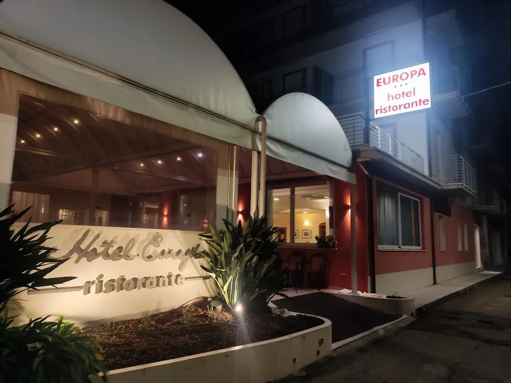 Hotel Europa restaurant in Cupra Marittima